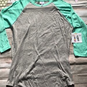 Lularoe Randy Tee